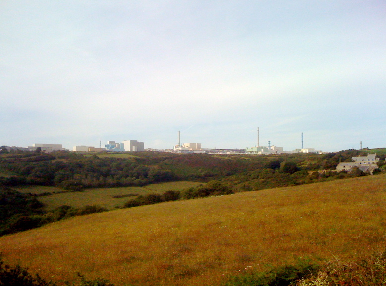 La Hague, couleur pastel mais qui est arbon